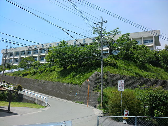 鹿児島市立鹿児島商業高等学校